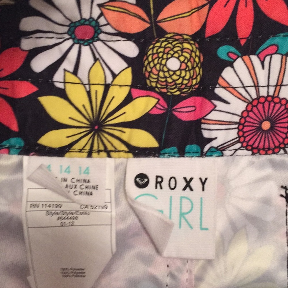 NWT Roxy Girl’s Shorts - Picture 4 of 4